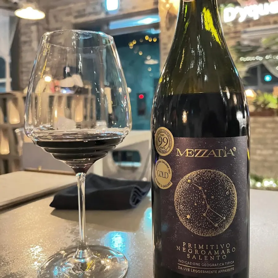 Vang Ý Mezzatia Primitivo Negroamaro Edizione 14 độ