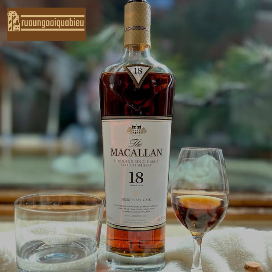 Giới thiệu về Macallan Sherry Oak 18
