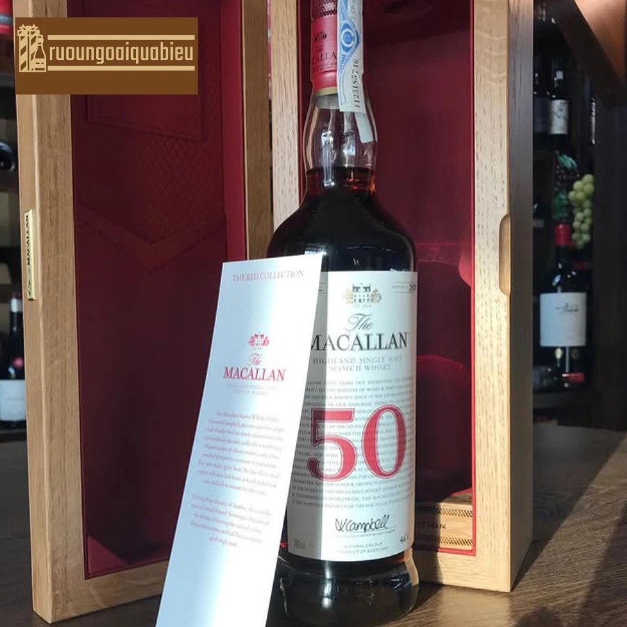 Hướng dẫn phục vụ rượu Macallan 50 chuẩn chuyên gia