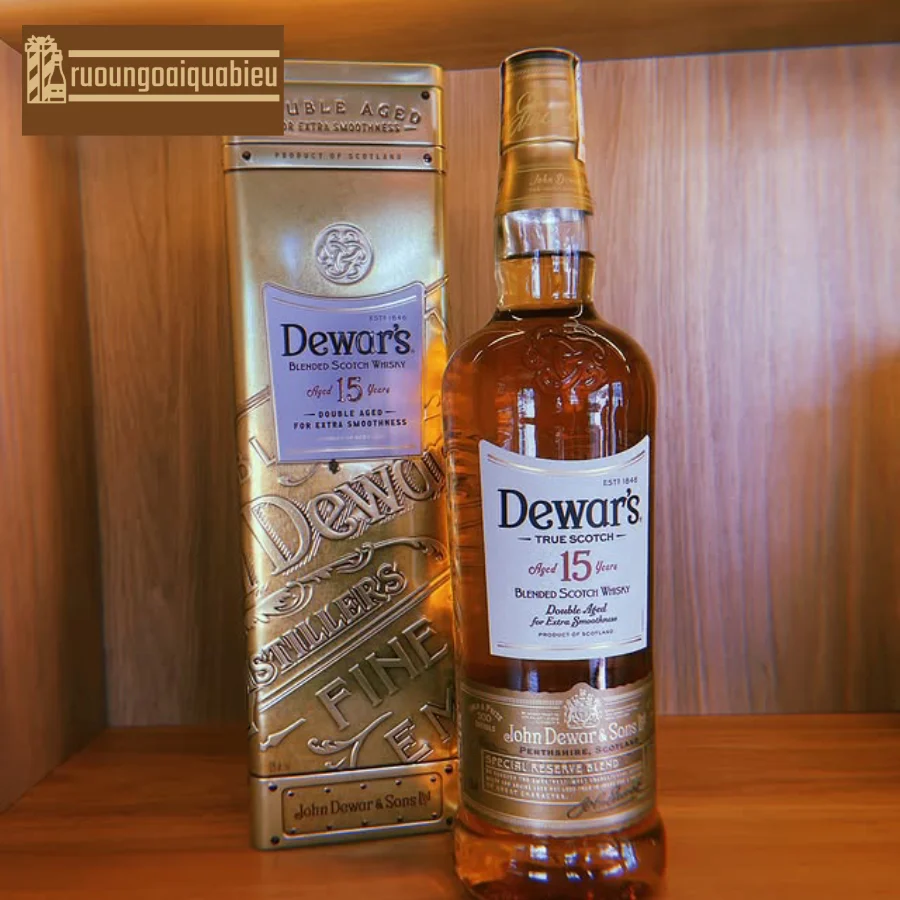 Cách pha chế cocktail xứng tầm với giá rượu Dewar’s 15