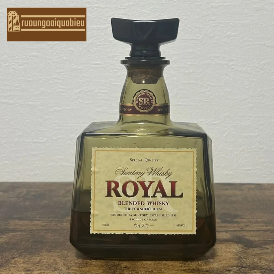 Hương vị tinh tế xứng tầm với giá rượu Royal Suntory Whisky
